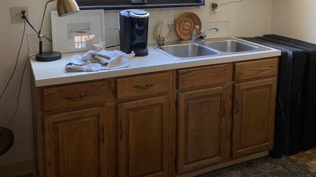 Revitalizing a Retro Kitchenet