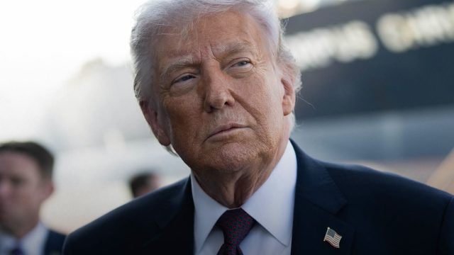 Trump Praises Ukraine's Milita