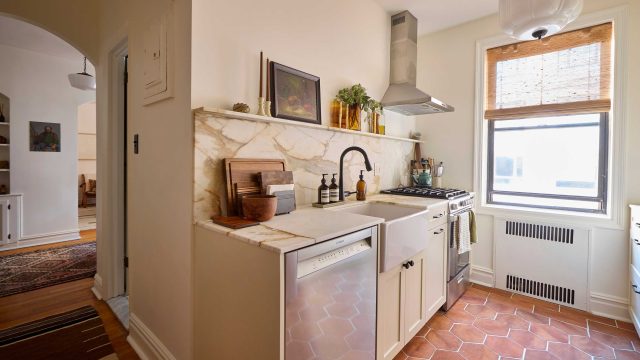 Revolutionizing Open Shelving: A New Standard for Modern Interiors