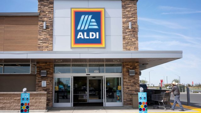 Aldi Unveils Vintage-Style Can