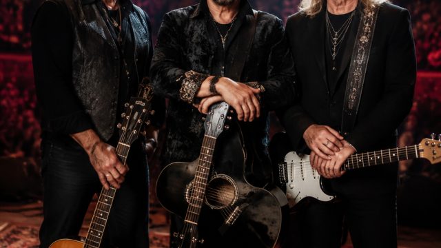 Experience the Magic of Guitar: The Journeymen Live Show in Chilliwack