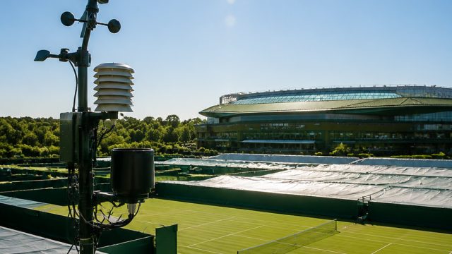 Wimbledon Qualifying Halted: Heatwave's Impact on Technology